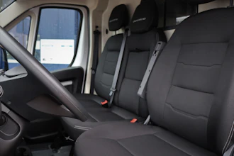 https://vehicle.imgix.net/4015700/2da96ba2-38cd-4e6a-a3c2-4c7681f63fb4.JPG