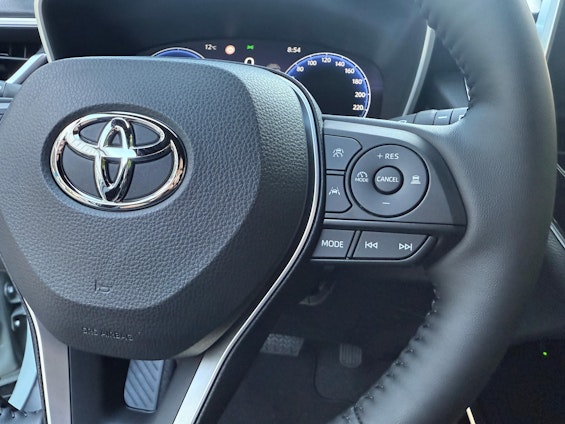 Vehicle image 14