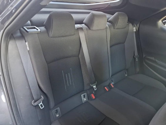 Vehicle image 10 Vehicle image 10