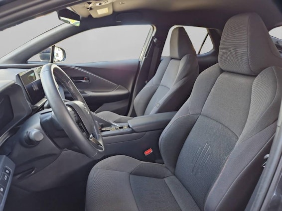 Vehicle image 8 Vehicle image 8