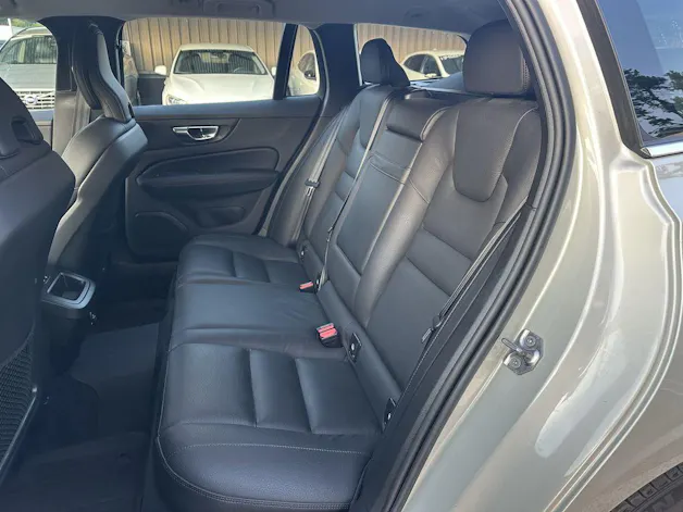 Volvo V60 2.0 D4 Inscription AWD