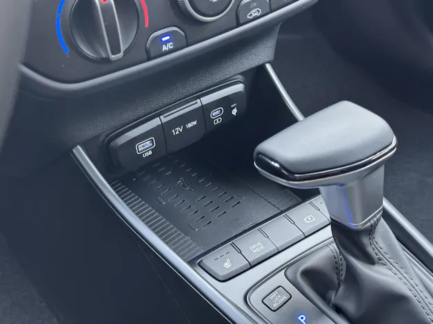 Hyundai i20 1.0 T-GDi Amplia