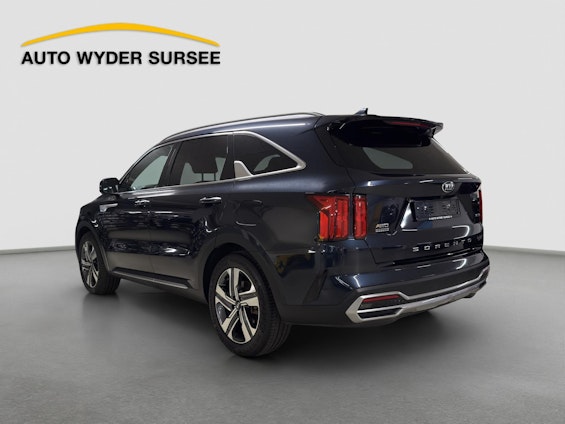 Vehicle image 3 Vehicle image 3