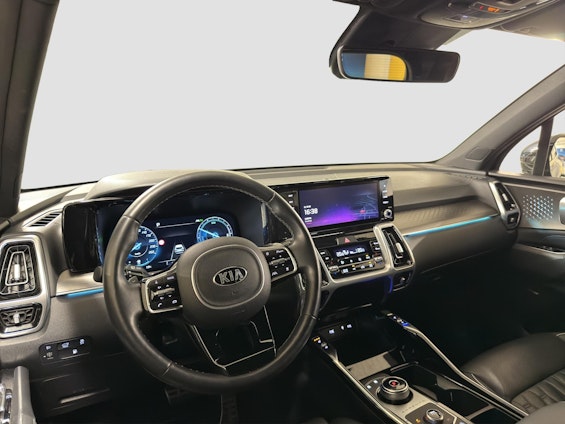 Vehicle image 12 Vehicle image 12