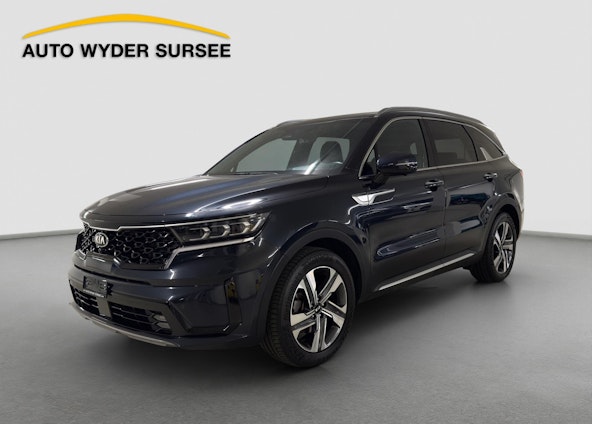 First vehicle image First vehicle image