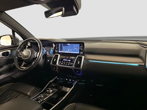 Vehicle image 13 Vehicle image 13