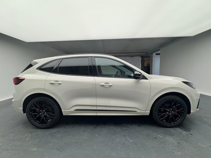 Vehicle image FORD KUGA
