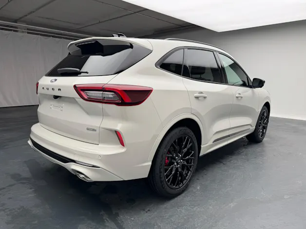 Ford Kuga 2.5 Hybrid Sound Edition 4x4