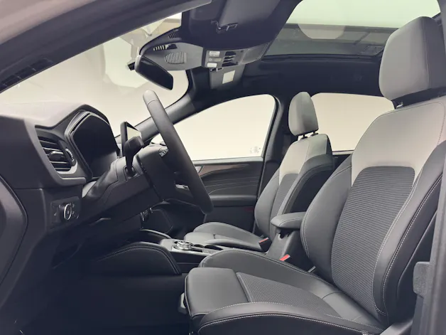 Ford Kuga 2.5 Hybrid Sound Edition 4x4