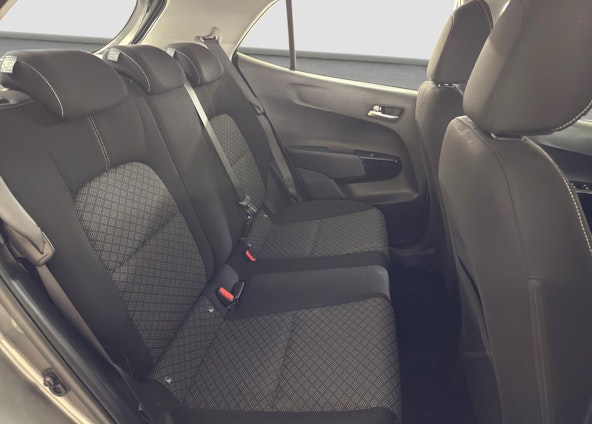 Vehicle image 11 Vehicle image 11