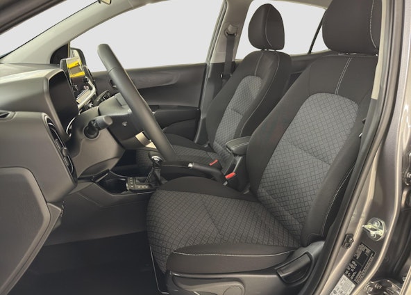 Vehicle image 8 Vehicle image 8