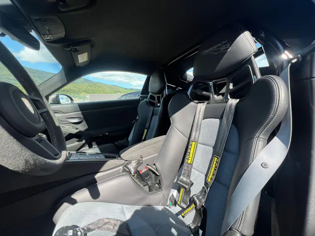 Porsche 718 Cayman GT4 RS PDK
