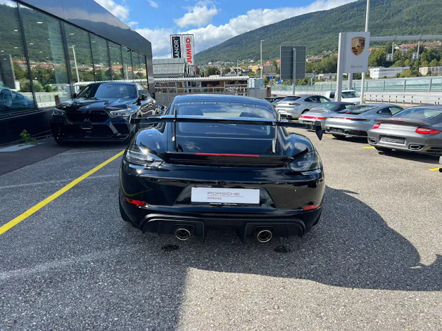 Porsche 718 Cayman GT4 RS PDK