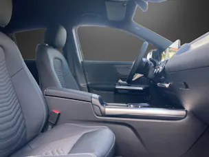 Mercedes-Benz GLA 250 e 8G-DCT EQ Star