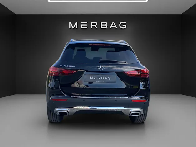 Mercedes-Benz GLA 250 e 8G-DCT EQ Star