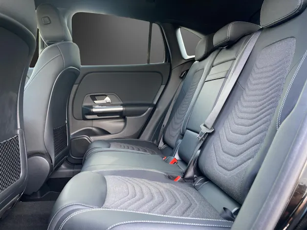 Mercedes-Benz GLA 250 e 8G-DCT EQ Star