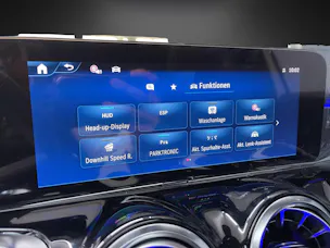 Mercedes-Benz GLB 220 d 4M 8G-Tronic