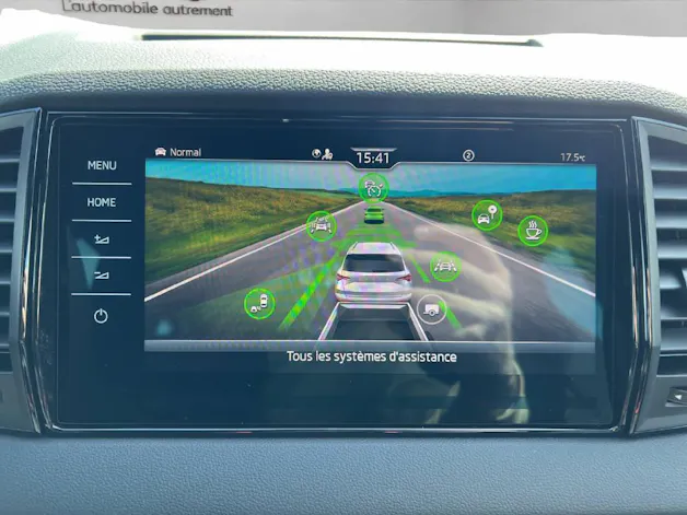 Škoda Karoq 1.5 TSI SportLine DSG