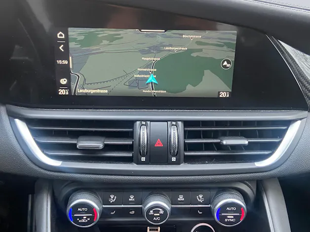 ALFA ROMEO Giulia 2.0 Veloce TI Carbon Q4 Automatic