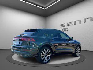 Audi Q8 SUV 55 TFSI quattro tiptronic