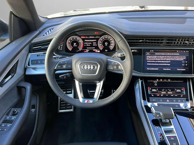 Audi Q8 SUV 55 TFSI quattro tiptronic