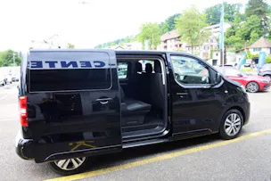 Peugeot Traveller Business Stand.