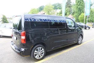 Peugeot Traveller Business Stand.