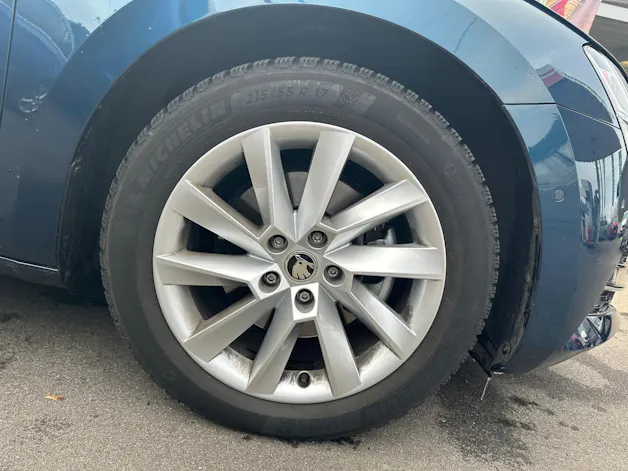 Škoda Superb Combi 2.0 TDi Style DSG