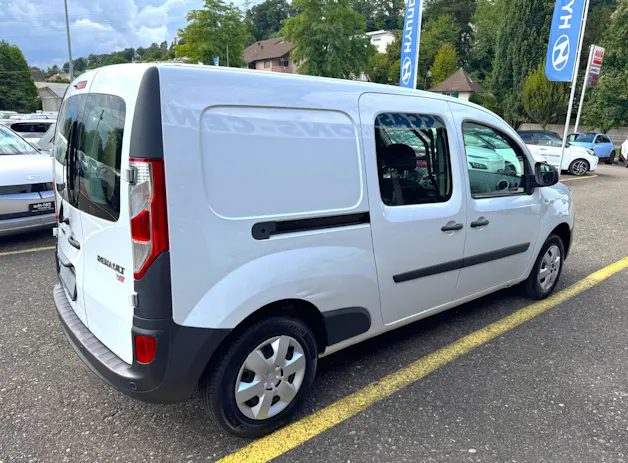 Renault Maxi dCi115E