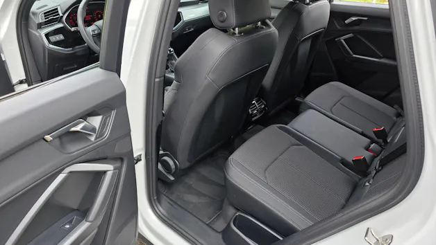 Audi Q3 35 TFSI S line Attraction S-tronic