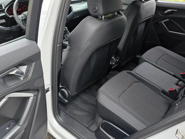 Audi Q3 35 TFSI S line Attraction S-tronic