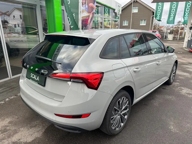 Škoda Scala 1.0 TSI Tour DSG