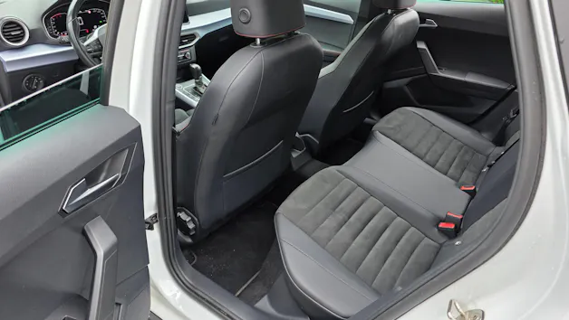 SEAT Arona 1.5 Eco TSI FR DSG