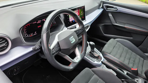 SEAT Arona 1.5 Eco TSI FR DSG
