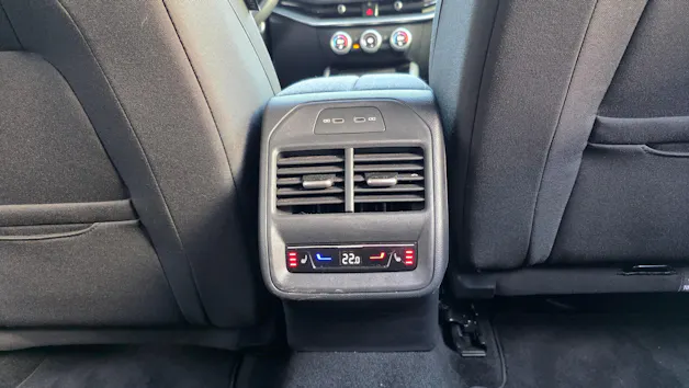 Škoda Superb Combi 2.0 TDi Selection 4x4 DSG
