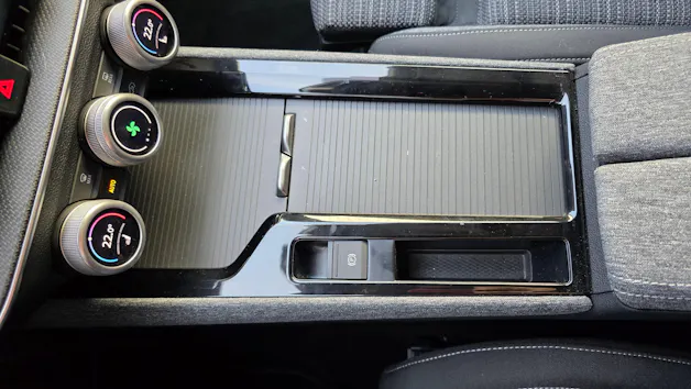 Škoda Superb Combi 2.0 TDi Selection 4x4 DSG