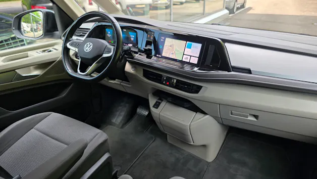 VW T7 Multivan 2.0 TDI Liberty DSG Langversion