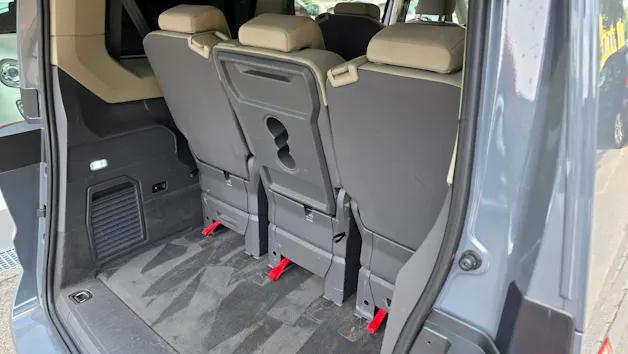 VW T7 Multivan 2.0 TDI Liberty DSG Langversion