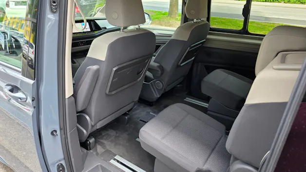 VW T7 Multivan 2.0 TDI Liberty DSG Langversion