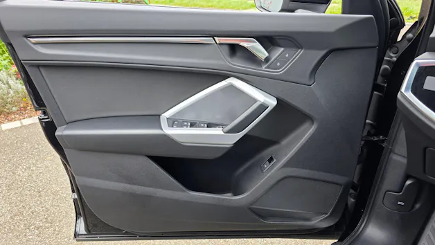 Audi Q3 35 TFSI Attraction S-tronic