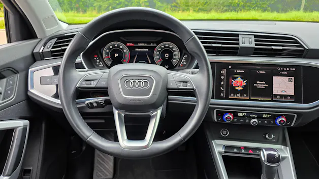 Audi Q3 35 TFSI Attraction S-tronic