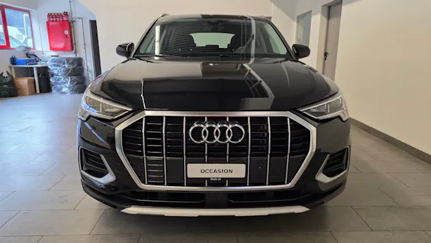 Audi Q3 35 TFSI Attraction S-tronic