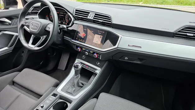 Audi Q3 35 TFSI Attraction S-tronic