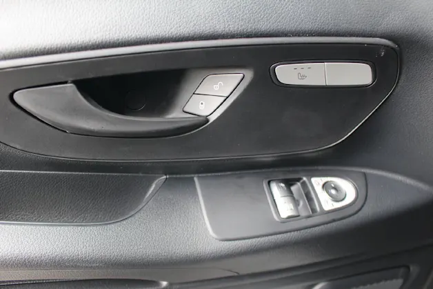 MERCEDES-BENZ Vito 116 CDI KA Pro 3200mm K 4MATIC