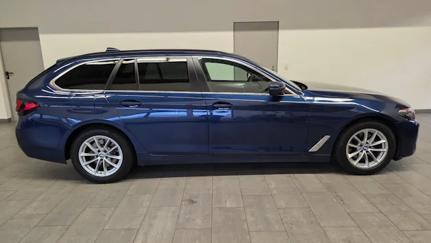 BMW 520d xDrive 48V Touring Steptronic