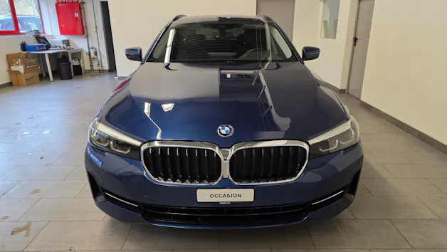 BMW 520d xDrive 48V Touring Steptronic