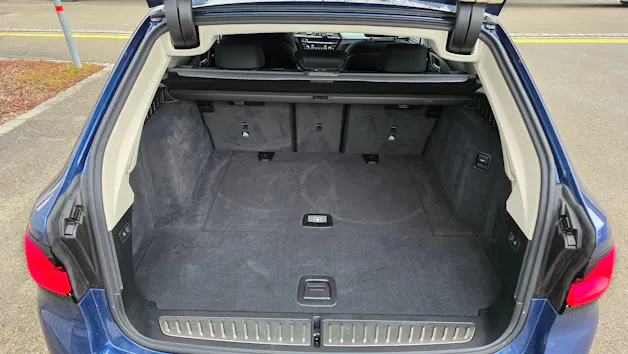 BMW 520d xDrive 48V Touring Steptronic