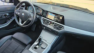 BMW 320d xDrive 48V Touring Steptronic