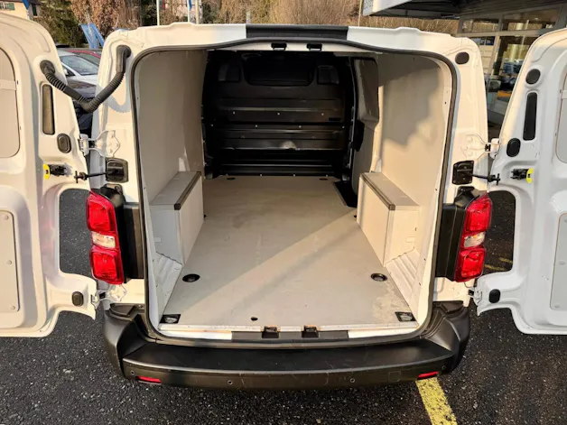 Citroën Jumpy HDi140 XL 2.0 L2 AT