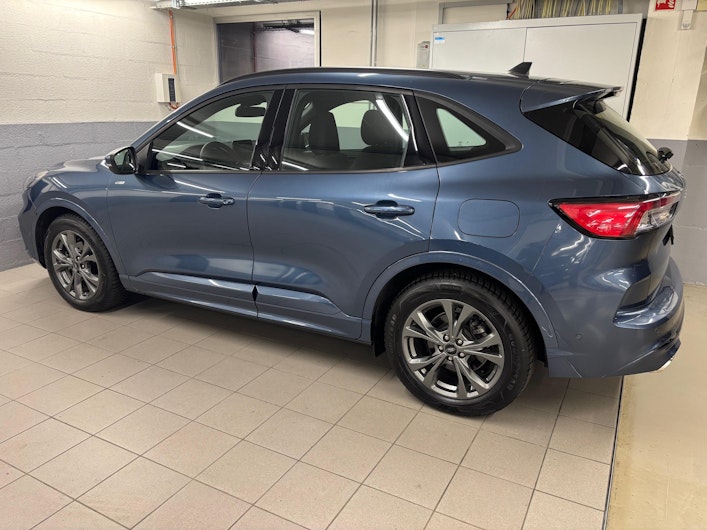 Vehicle image FORD KUGA